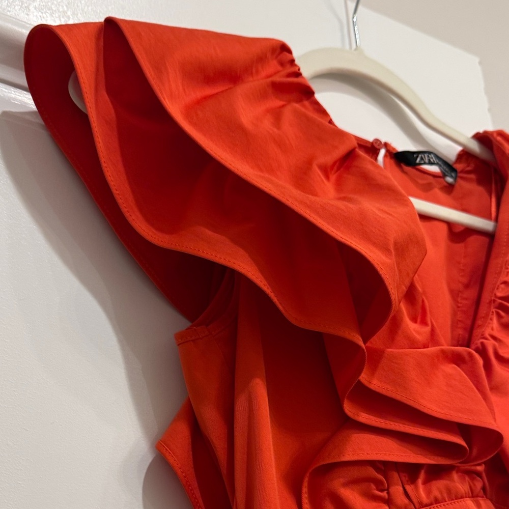 Zara Red Ruffle-Front Formal Dress - Picture 4 of 6